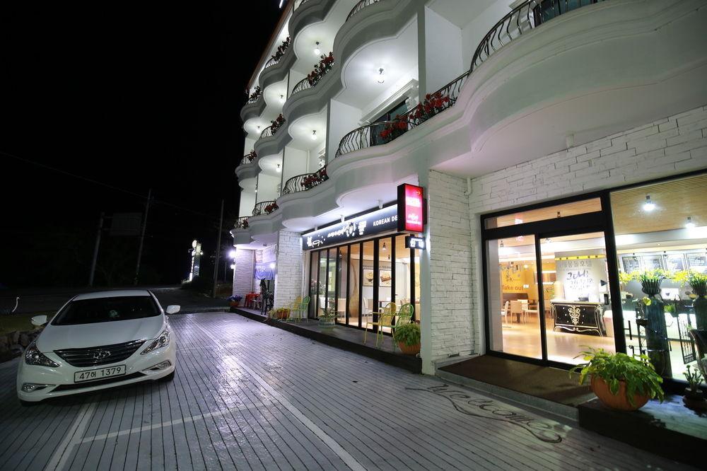 Tomonoya Ryokan Geoje Exterior foto
